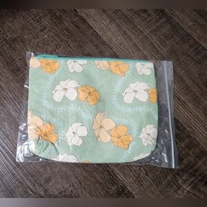 Fighting Eel Puakenikeni Wristlet Pouch